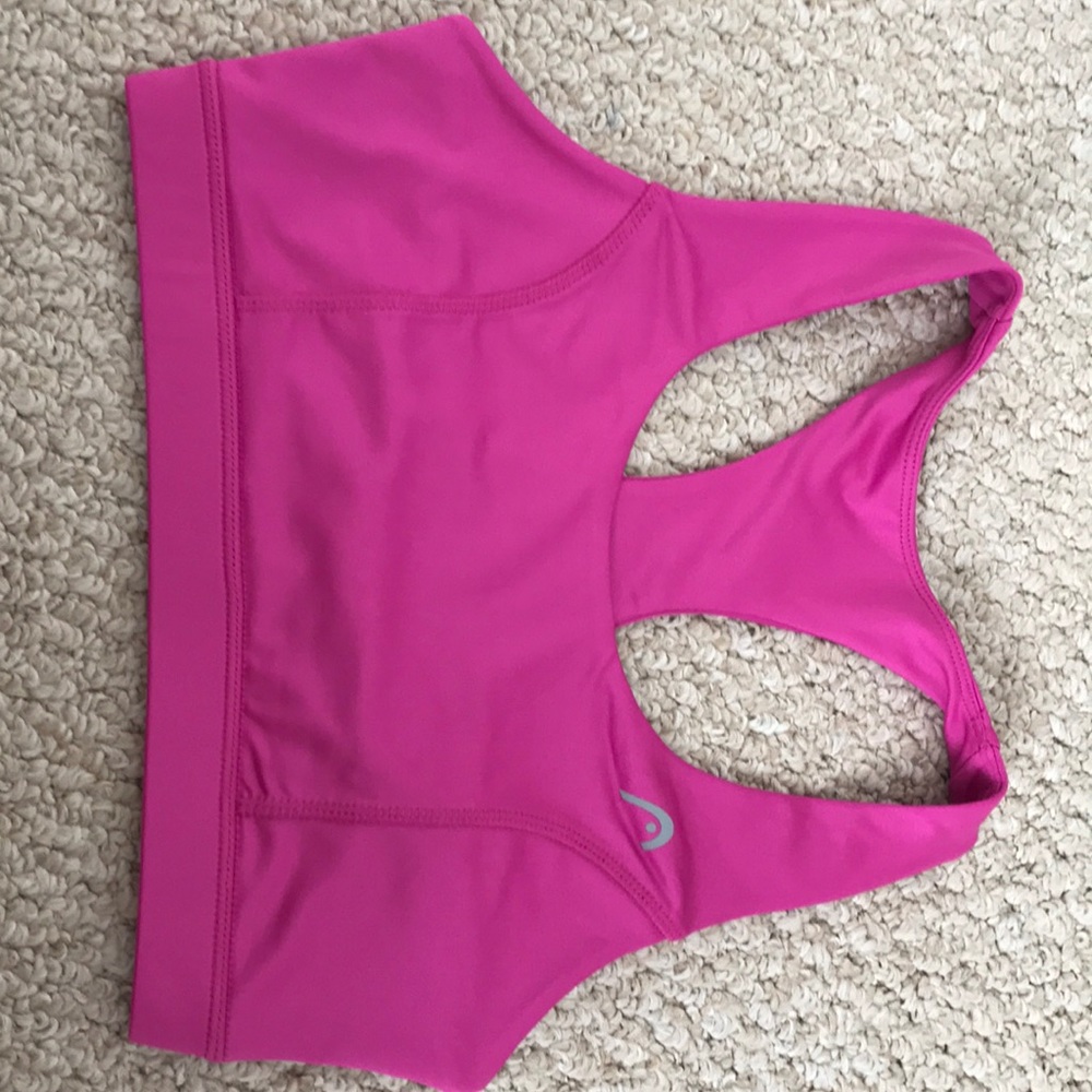 pink sports bra